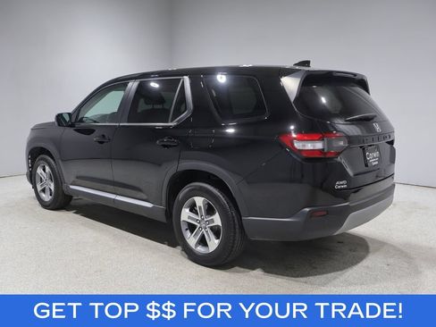Used 2025 Honda Pilot EX-L image 4