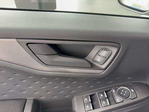 Certified 2020 Ford Escape S FWD image 9