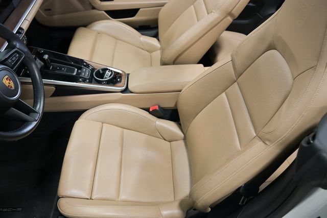 Used 2021 Porsche 911 Carrera image 24