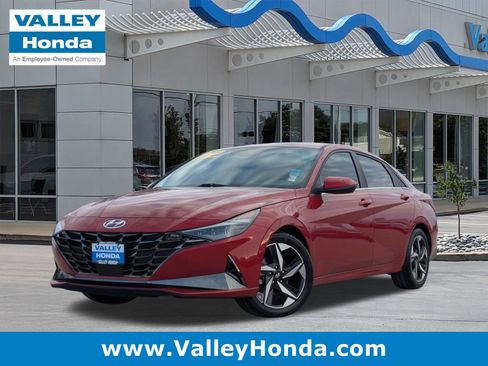 Used 2022 Hyundai Elantra Limited image 1