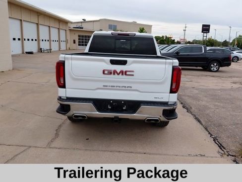 Used 2023 GMC Sierra 1500 SLT w/ SLT Premium Package AWD/4WD image 6