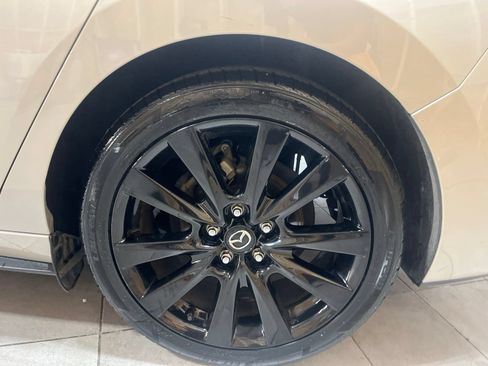 Used 2024 MAZDA MAZDA3 s FWD image 13