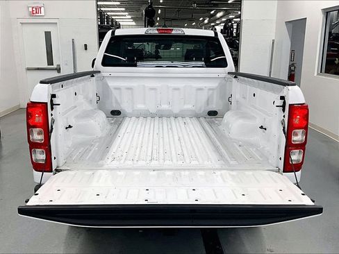 Used 2019 Ford Ranger XL image 29