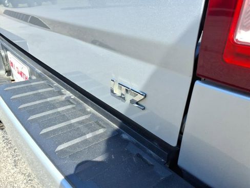 Used 2016 Chevrolet Silverado 1500 LTZ Z71 AWD/4WD image 15