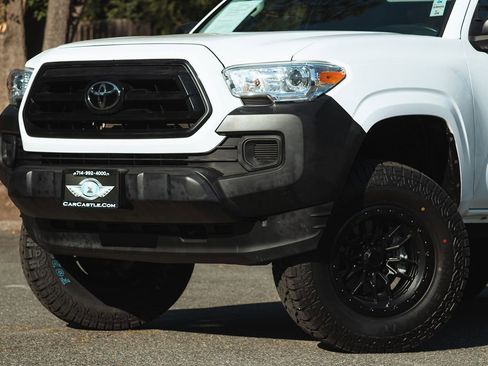 Used 2021 Toyota Tacoma SR image 2