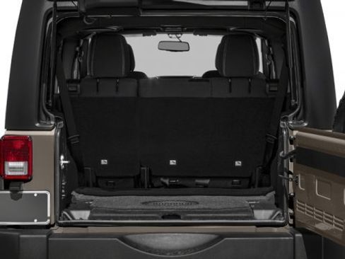 Used 2016 Jeep Wrangler Unlimited Rubicon w/ Dual Top Group image 15