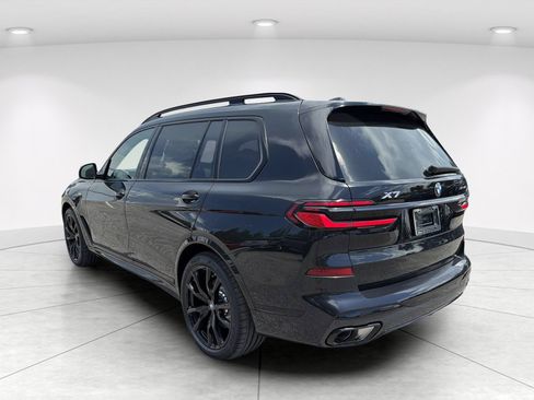 New 2027 BMW X7 xDrive40i w/ M Sport Package AWD/4WD image 6