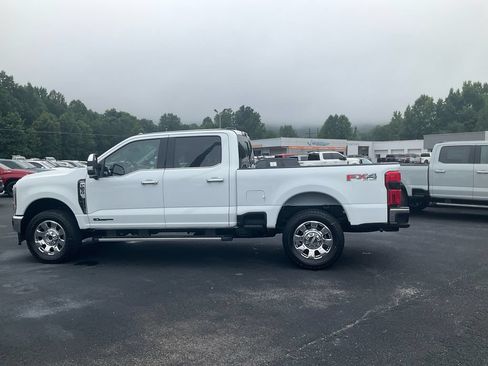 New 2026 Ford F250 Lariat w/ Chrome Package AWD/4WD image 8