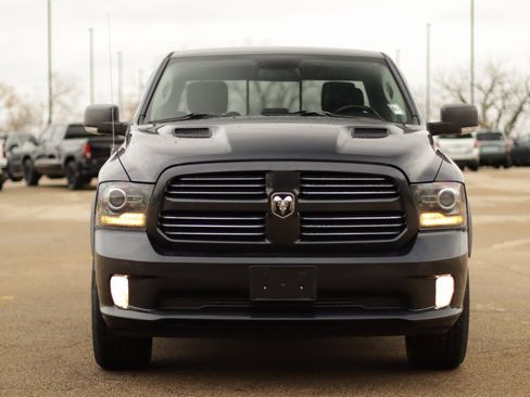 Used 2013 RAM 1500 Sport w/ Sport Premium Group image 2