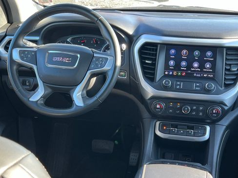 Used 2023 GMC Acadia SLT image 22