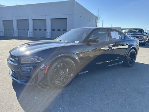 Certified 2023 Dodge Charger Scat Pack image 5