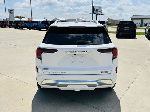 Used 2026 GMC Terrain Denali AWD/4WD image 41