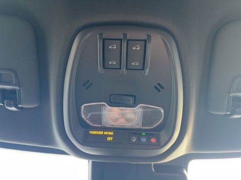 New 2026 Chevrolet Trax RS w/ Sunroof Package image 22