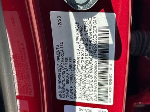 Certified 2024 Honda Accord EX image 32