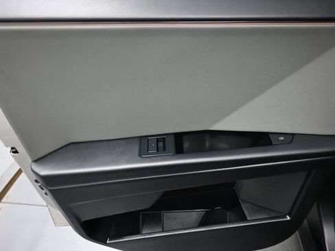 Used 2024 Tesla Cybertruck Cyberbeast AWD/4WD image 18