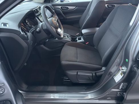 Certified 2021 Nissan Rogue Sport S image 15