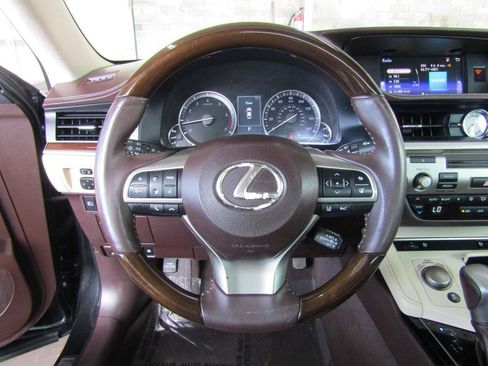 Used 2016 Lexus ES 350 w/ Premium Package w/Wood Trim FWD image 14