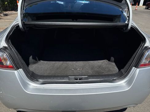 Used 2015 Nissan Altima 3.5 SL FWD image 22