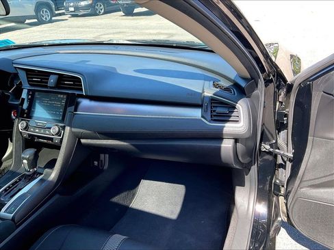 Used 2018 Honda Civic EX-T image 13