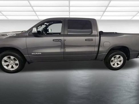 Used 2023 RAM 1500 Laramie AWD/4WD image 4