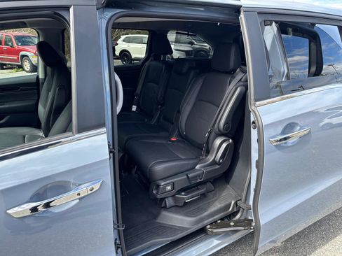 Used 2024 Honda Odyssey Touring image 28