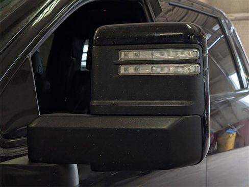 Used 2022 GMC Sierra 2500 AT4 image 5