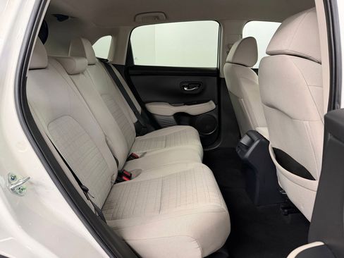 Certified 2023 Honda HR-V LX image 35