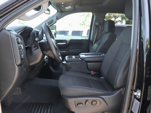 Used 2025 Chevrolet Silverado 2500 Custom w/ Custom Value Package AWD/4WD image 18