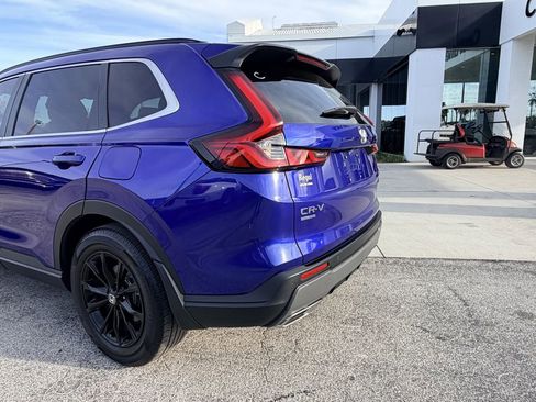 Used 2025 Honda CR-V Sport-L image 9