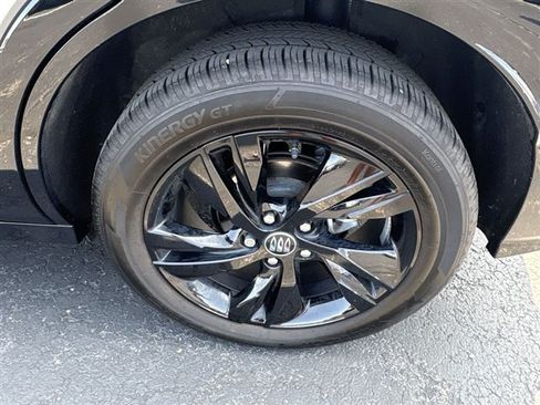 Certified 2024 Buick Encore GX Sport Touring w/ Comfort Package FWD image 31