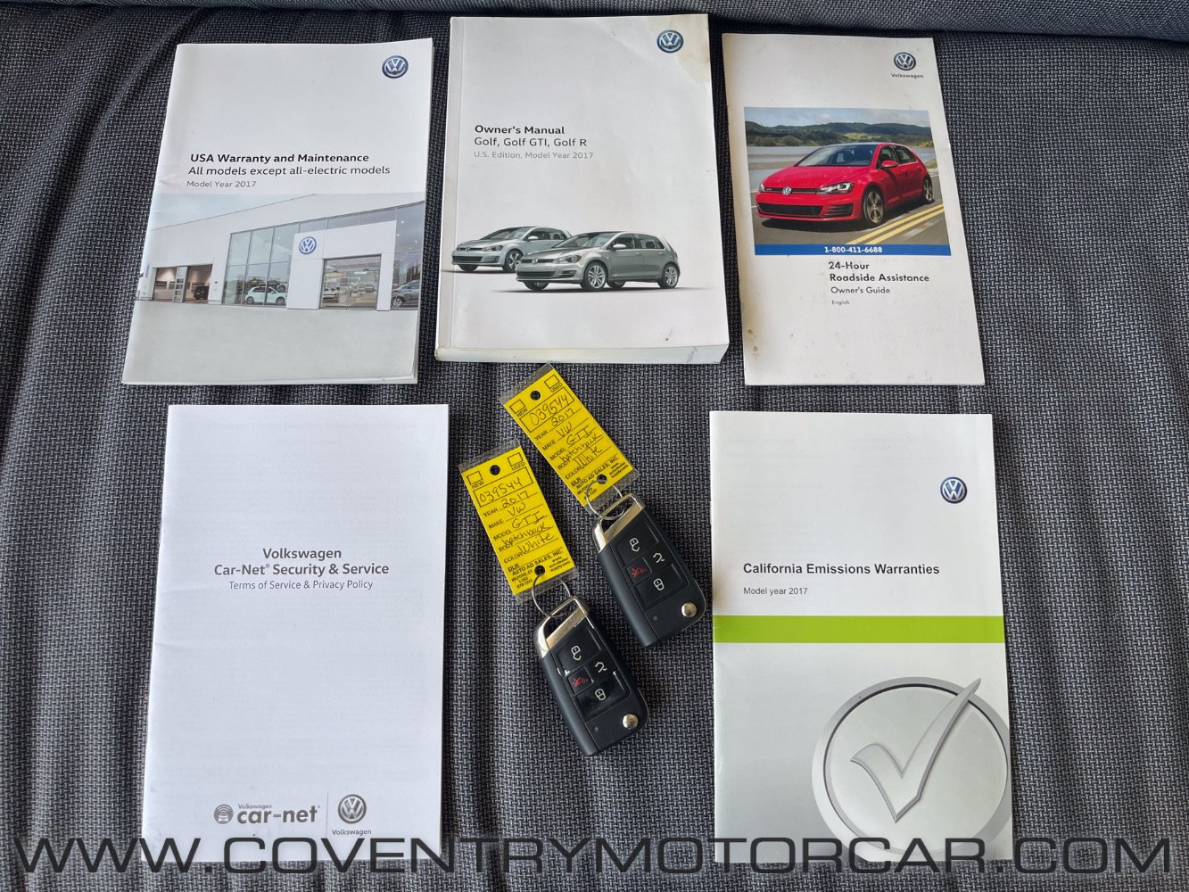 Used 2017 Volkswagen GTI SE FWD image 12