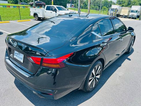 Used 2021 Nissan Altima 2.5 SL FWD image 5