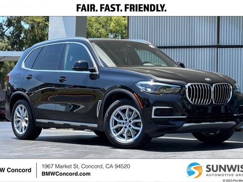 Certified 2023 BMW X5 xDrive40i w/ Premium Package image 1