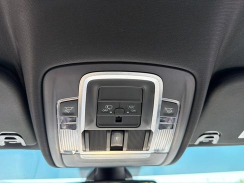 Used 2020 RAM 1500 Sport w/ Level 2 Equipment Group AWD/4WD image 31