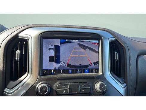 Used 2020 Chevrolet Silverado 2500 LTZ w/ LTZ Premium Package AWD/4WD image 15