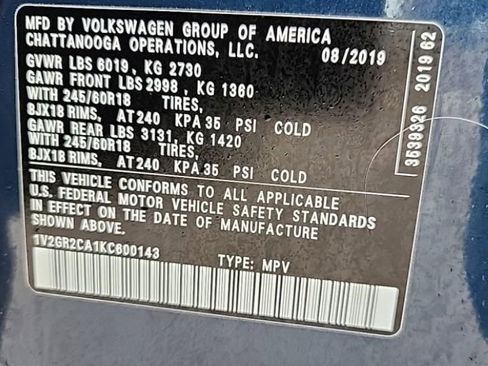 Used 2022 Volvo XC40 T5 Momentum image 18