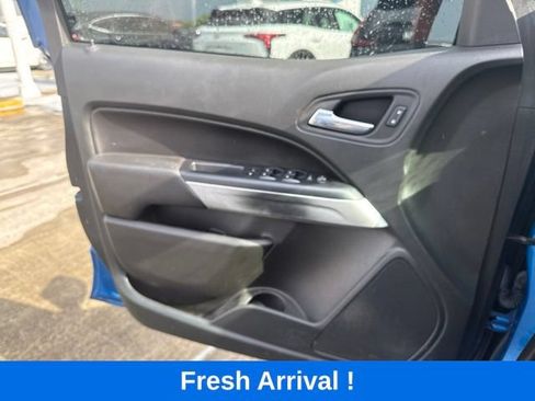 Used 2021 Chevrolet Colorado LT w/ Safety Package RWD image 10