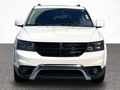 Used 2017 Dodge Journey Crossroad w/ Popular Equipment Group FWD image 3
