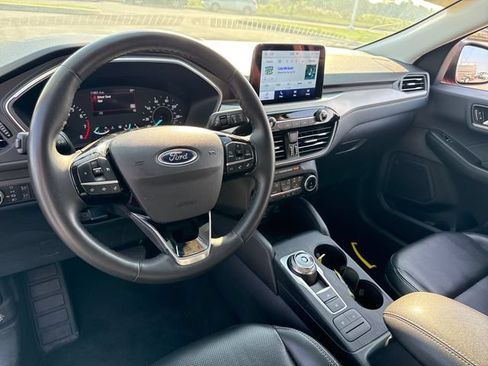Used 2022 Ford Escape SEL AWD/4WD image 18
