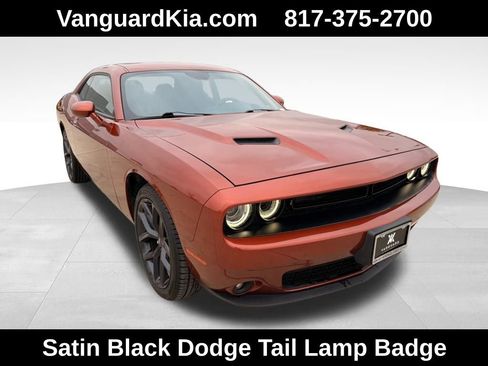 Used 2021 Dodge Challenger SXT w/ Blacktop Package image 5