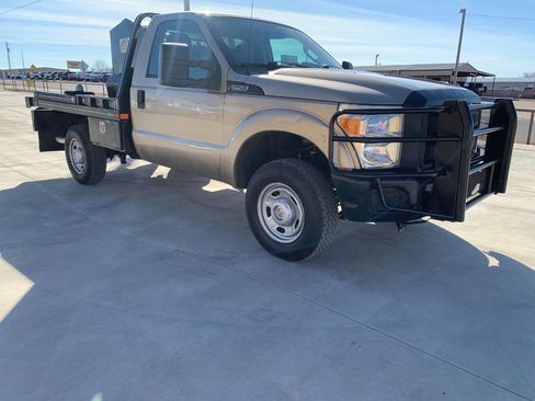 Used 2012 Ford F250 XL image 1