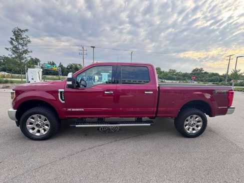 Certified 2018 Ford F250 Lariat w/ Lariat Ultimate Package AWD/4WD image 4