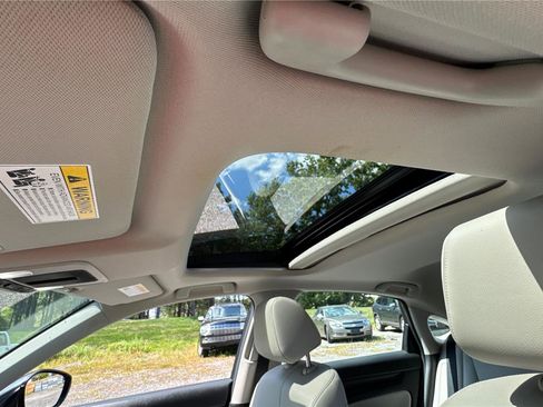 Used 2023 Honda Civic EX-L image 21