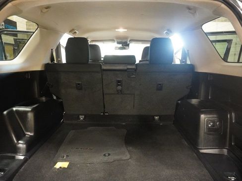 Used 2020 Toyota 4Runner TRD Off-Road image 9