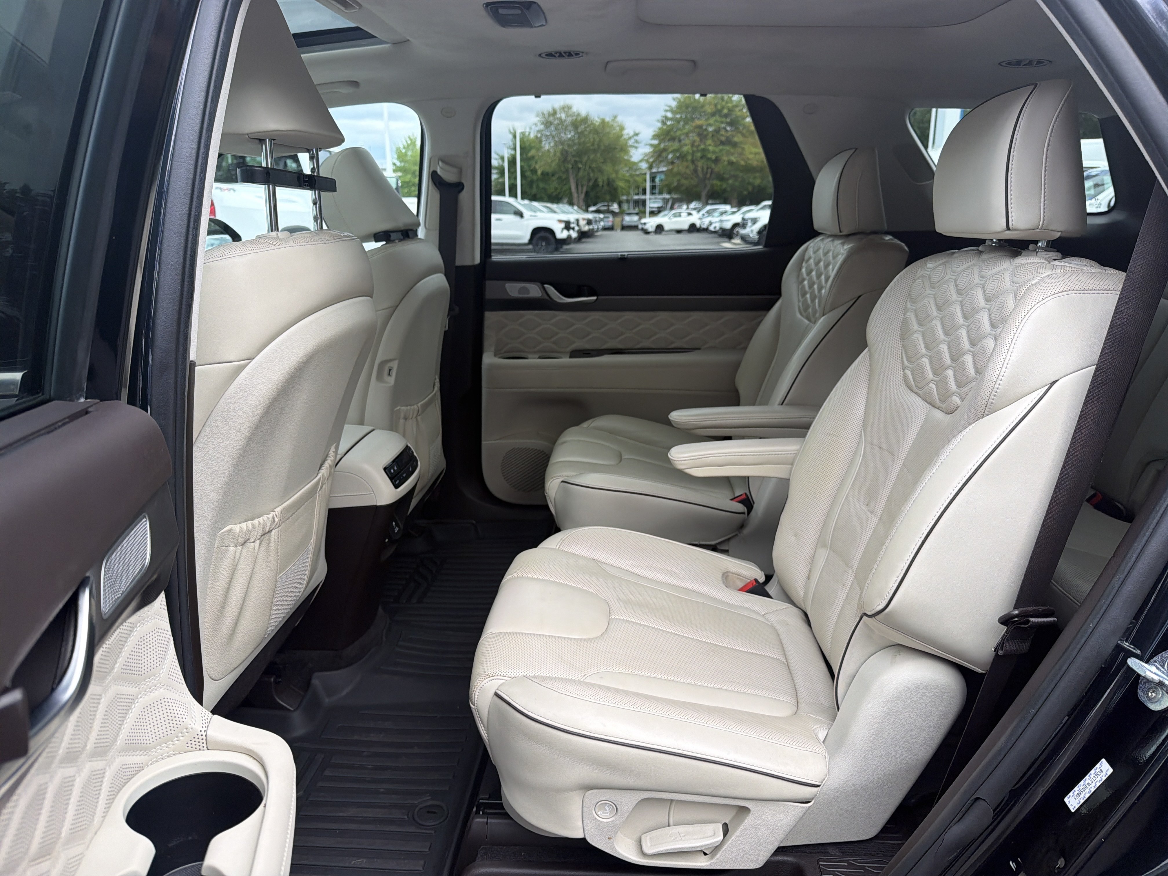 Used 2020 Hyundai Palisade Limited AWD/4WD image 32