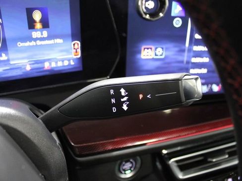 Used 2024 Chevrolet Traverse RS w/ LPO, Floor Liner Package image 40