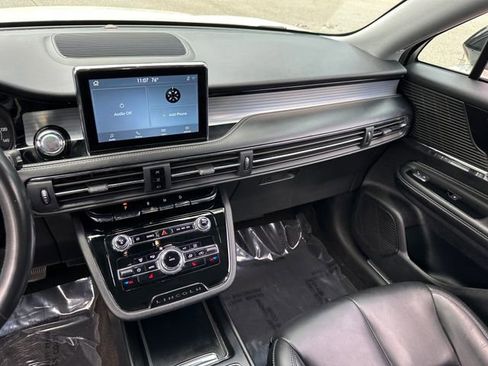 Used 2021 Lincoln Corsair FWD image 19