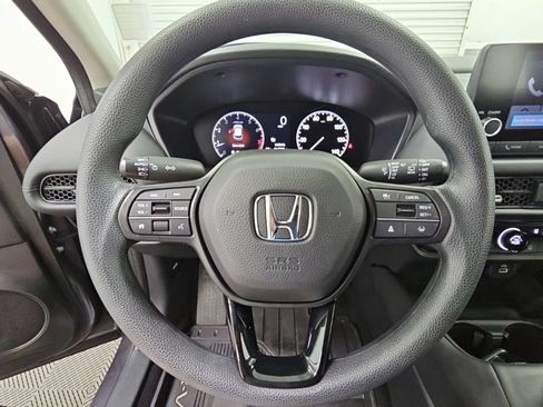 Used 2025 Honda HR-V LX image 23