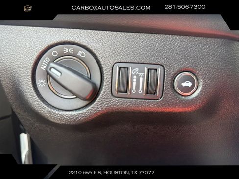 Used 2020 Dodge Challenger R/T Scat Pack RWD image 22