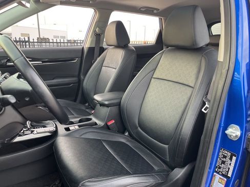 Used 2021 Kia Seltos SX w/ SX Sunroof Package image 24